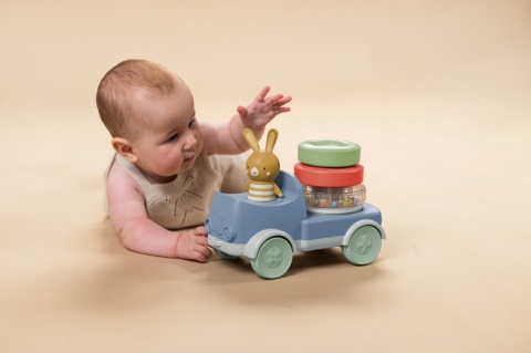 Taf Toys Kolorowa Ciężarówka z Króliczkiem 2w1 Taf Toys Kolorowa Ciężarówka z Króliczkiem 2w1
