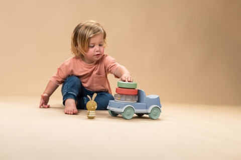 Taf Toys Kolorowa Ciężarówka z Króliczkiem 2w1 Taf Toys Kolorowa Ciężarówka z Króliczkiem 2w1