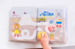 Taf Toys Magiczna Książeczka Wodna A KUKU z Pieczątką