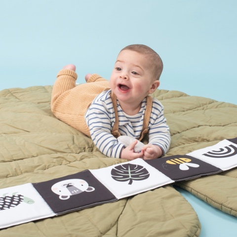 Taf Toys Książeczka Kontrastowa Sensoryczna Czarno-biała – Savannah z Lwiątkiem Libby Taf Toys Książeczka Kontrastowa Sensoryczna Czarno-biała – Savannah z Lwiątkiem Libby