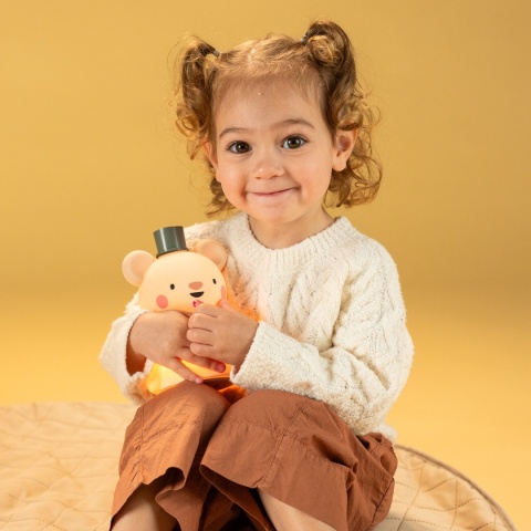 Taf Toys Lampka Nocna Mały Miś – silikonowa, łagodna lampka dla niemowląt Taf Toys Lampka Nocna Mały Miś – silikonowa, łagodna lampka dla niemowląt