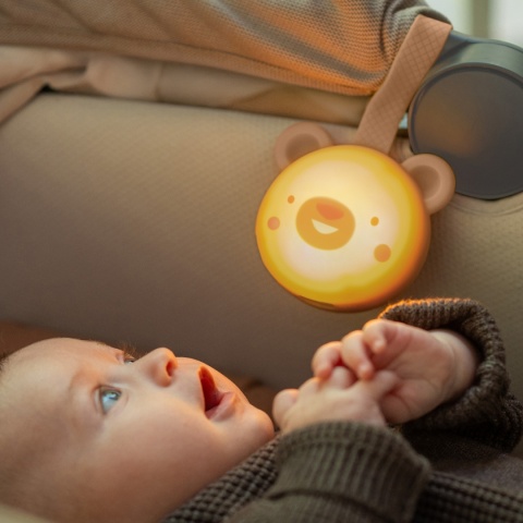 Silikonowa Lampka Nocna z Pozytywką i Czujnikiem Płaczu Muzyczny Miś Taf Toys