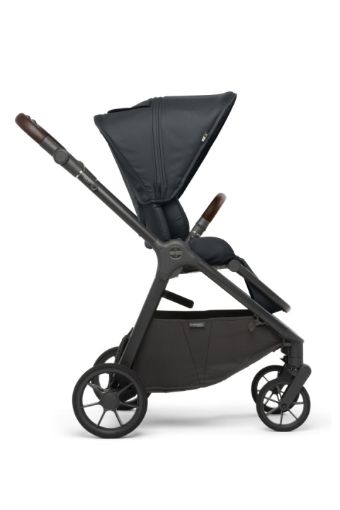 Wózek spacerowy M7 Mast Swiss Design – Odwracane Siedzisko Dark Grey