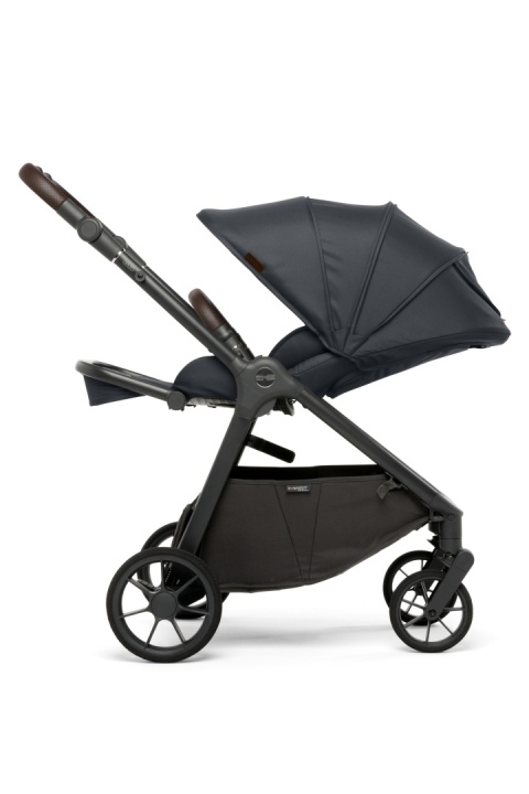Wózek spacerowy M7 Mast Swiss Design – Odwracane Siedzisko Dark Grey