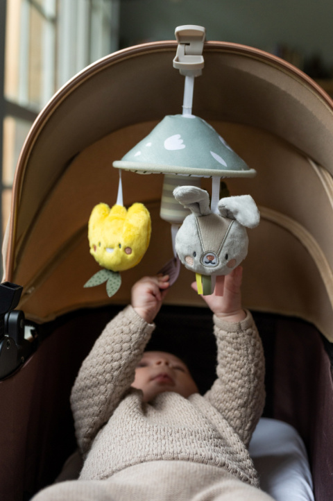 Karuzelka Aktywna do Wózka z Króliczkiem Rylee – Taf Toys Karuzelka Aktywna do Wózka z Króliczkiem Rylee – Taf Toys